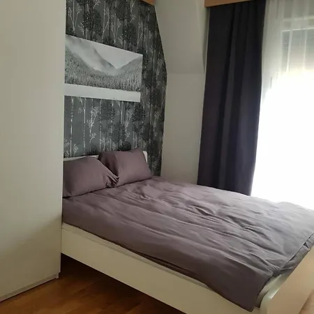 Lejlighedshotel Divcicasa